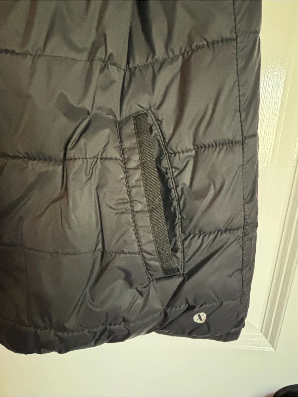 Xersion Black Packable Puffer Vest with fleece interior and zipper pockets. - Picture 5 of 6
